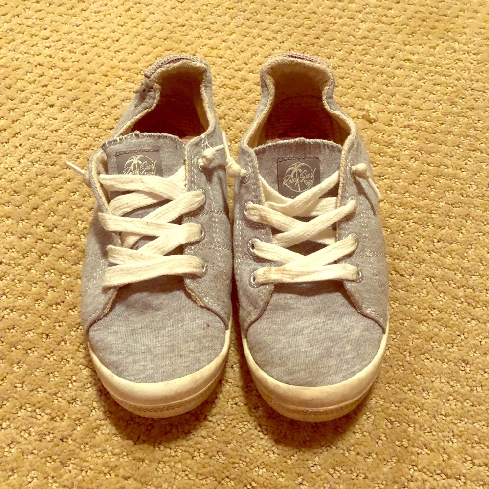 Roxy slip ons